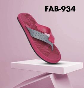 Footwear Wholesale Dealer in Delhi